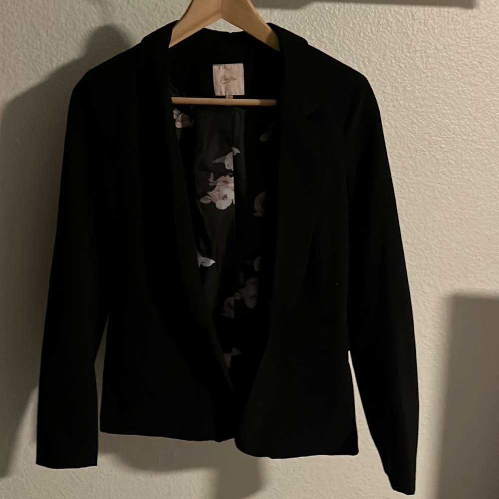 Black classic blazer. Women’s. Worn once.